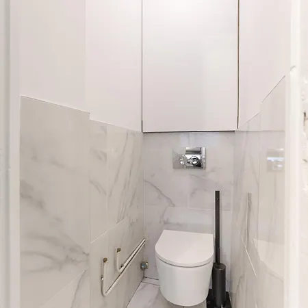 Amazing Luxury Triplex 3br - 6p - Arc De Triomphe 파리