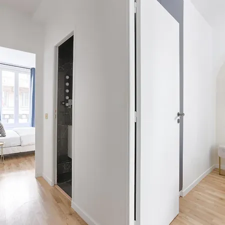아파트 Amazing Luxury Triplex 3br - 6p - Arc De Triomphe 파리