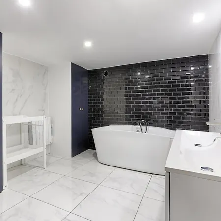 Amazing Luxury Triplex 3br - 6p - Arc De Triomphe 아파트 파리