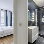 Amazing Luxury Triplex 3br - 6p - Arc De Triomphe Paris
