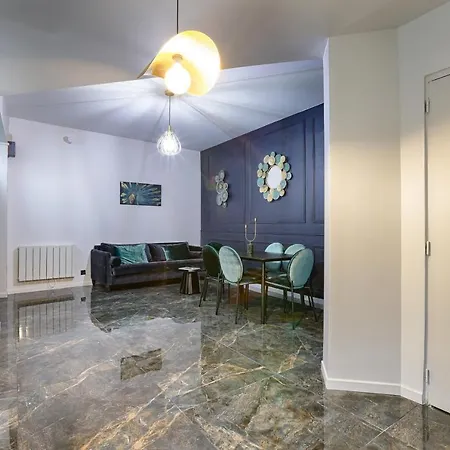 Amazing Luxury Triplex 3br/8p - Arc De Triomphe Apartamento *