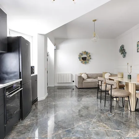 Amazing Luxury Triplex 3br - 6p - Arc De Triomphe