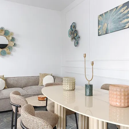 Amazing Luxury Triplex 3br - 6p - Arc De Triomphe Apartment *